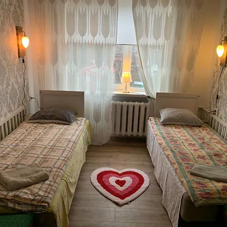 Jalaka, 2-bedroom - 2 Big Bed - 2 Single Bed Lägenhet Tartu